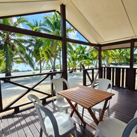 Sunset Bungalows, hotel ad Amuri