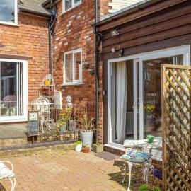 The Grooms Cottage-Uk45659