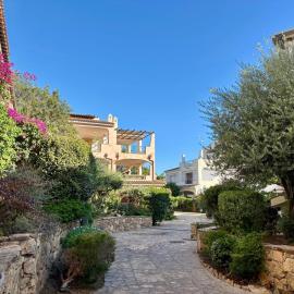 ISA - Residence with swimming pool in Porto Rotondo