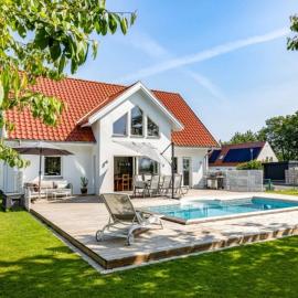 Poolvilla på Österlen, hotel em Brantevik