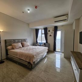 Apartment Studio Penthouse Podomoro
