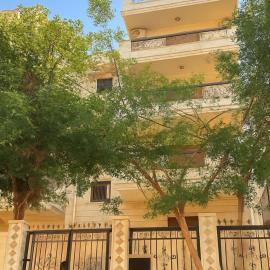Cairo Airport Retreat - Stylish Stay, Obour city -First district, hotell i Obour