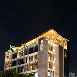 SeSaya Poshtel & Bistro - Colombo's Newest and Finest Poshtel Dorms and Rooms, hotel u gradu 'Colombo'
