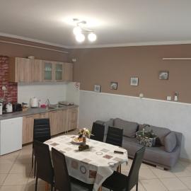 Pingpong Apartman, hotel Soltvadkerten