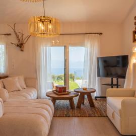 Jacob's Place Kalamos, hotell i Kalamos