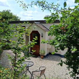 Romantic Countryside Cottage In The Tamar Valley