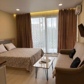 Lela's Cozy Studio With Sea View, hotel v destinaci Itʼkhvisi