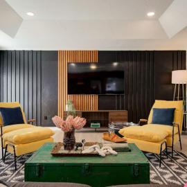 Fun-Filled Getaway Hot Tub & Arcade