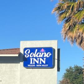 Solano Inn Vallejo-Napa Valley, viešbutis mieste Valėjas