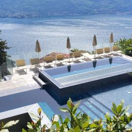 Village Hotel Lucia, hotel v destinácii Tremosine Sul Garda