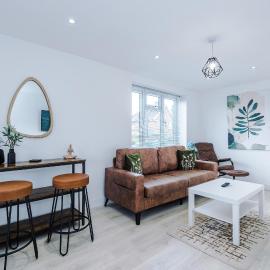 The Hansas Gem Collection - Modern & Spacious 3BR Townhouses Near Shrewsbury Town Centre & Castle- By Parydise Properties - Perfect for Business & Leisure Stay