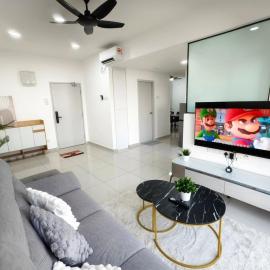 Classic Seaview Seri Alam 5min to Regency & Pasir Gudang Hospital, 6pax Offer 20 Rebate for 3day Stay, Free Netflix Coway Filter 1 Carpark, hotel a Masai