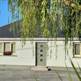 Willow Tree House, hotel in Castleisland