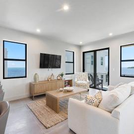 Stylish Oceanview Getaway w Pool Hot Tub