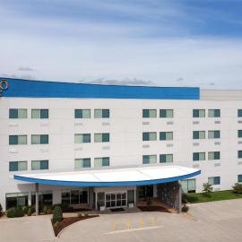 GLō Best Western Tulsa-Catoosa East Route 66, hotel sa Catoosa