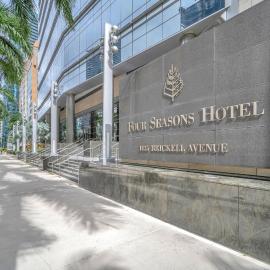 Four Seasons Miami Luxury Two-Bedroom Suite in Brickell - Free Parking โรงแรมในไมอามี