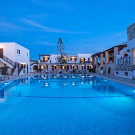 Contaratos Beach Hotel, hotel u gradu Nausa