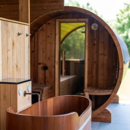Wellness Villas with sauna, outdoor bath and shower, Parc Maasresidence Thorn, Hotel in Thorn