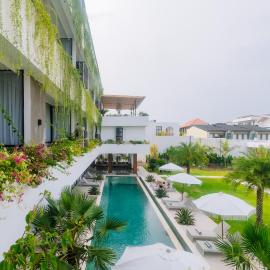 Octa Canggu Villa and Condotel