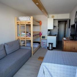 Studio LE CORBIER, hotel in Villarembert