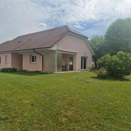 maison à la campagne