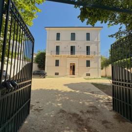 Casa Bibì, hotel di LʼAquila