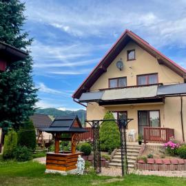 Dom całoroczny w Dębnie Podhalańskim z widokiem na Tatry i Gorce, hôtel à Dębno