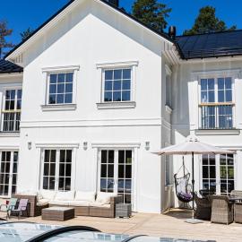 Villa Svinninge, hotell i Åkersberga