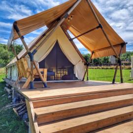 Viesnīca Veselia Glamping pilsētā Valja Droganuluja