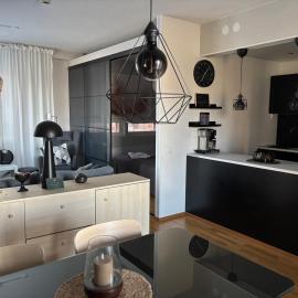 Kraatterin Helmi Suite Resort Premium-Luxus 1107, hotel in Lappajärvi