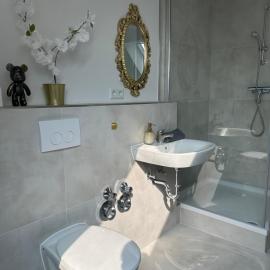 148qm Apartment, nähe Düsseldorf, 4 Schlafzimmer, privater Parkplatz