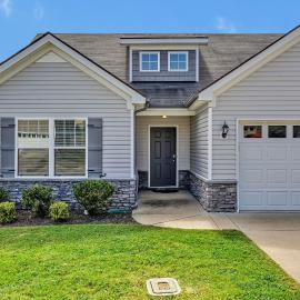 Charming Spacious 3BR Spring Hill Home!, hotel in Spring Hill