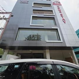 ENLIVEN Residency، فندق في بوهفانيشفار