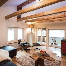 Gemütliches Chalet, 2 Min vom Kirchplatz by ZermattStays, hotel a Zermatt
