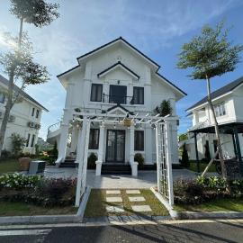 Here & Home Villa Vườn Vua