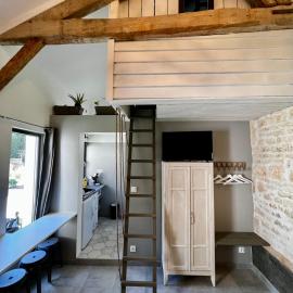 La Cabane, hotel in Sainte-Gemme-la-Plaine