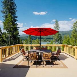 Lakeview Haven - Boat Slip - Dog Friendly - Sleeps 16, hotel in The Pines