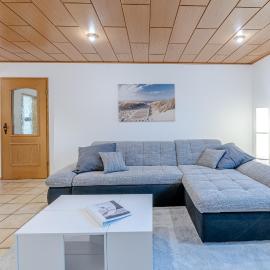 Ferienwohnung am Feld Winterbach, hotel i Sankt Wendel