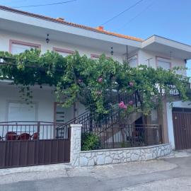 Apartman LENA