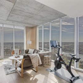 High Rise Luxury Condo with Lake & City Views