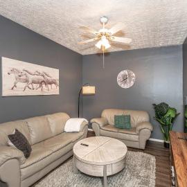 Monmouth Loft 4 - Walk to Shops, hotell sihtkohas Newport
