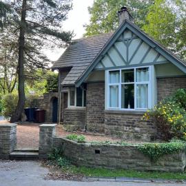Oak Lodge - Howard Park Glossop