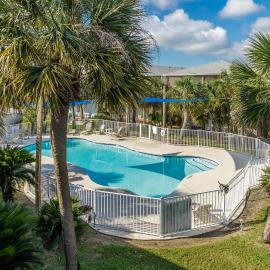 The Oasis - Pet Friendly Optional Golf Cart, hotel in Port Aransas