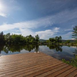 Le petit cerf -SPA- Accès et vue sur le lac, хотел в Saint Come