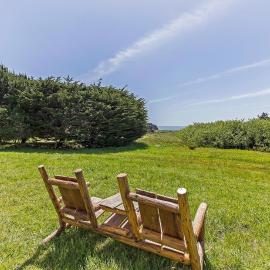 Grateful Getaway with Fireplace and Scenic Views