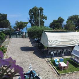 INCANTO DI MARE - Fondachello apartments, hotel v destinácii Mascali