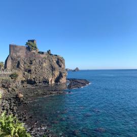 The Cliff, khách sạn ở Aci Castello