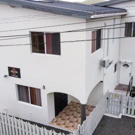 Villa Opulence - 10min from UVF Airport, hotel in Vieux Fort