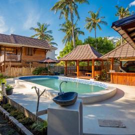 Bollata Beach House, hotel in Gili Islands