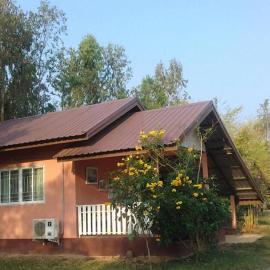 Ingna Resort، فندق في Chanuman